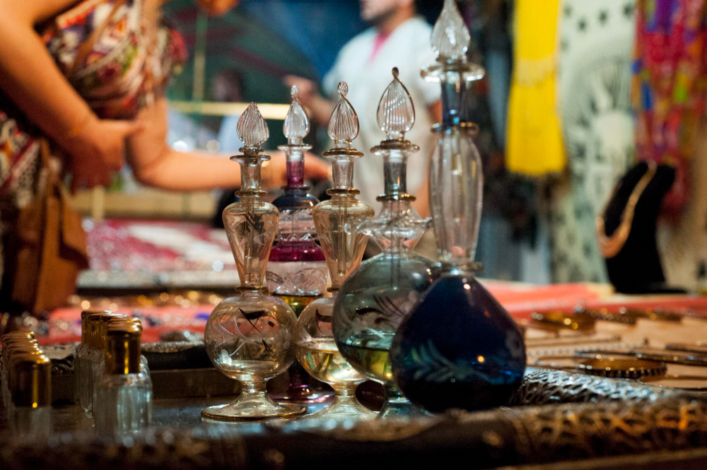 Why Middle Eastern Perfumes Are Replacing Designer Scents in 2026